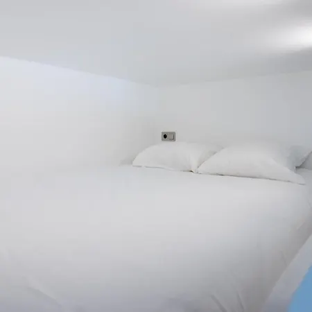Lea Apartment *